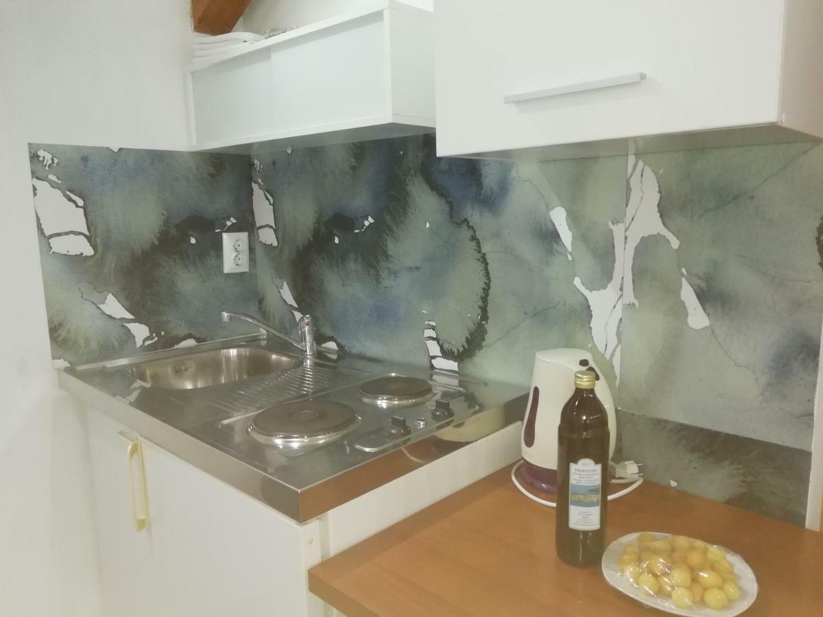 Apartman Kristina, Studio I Soba Primošten Екстериор снимка
